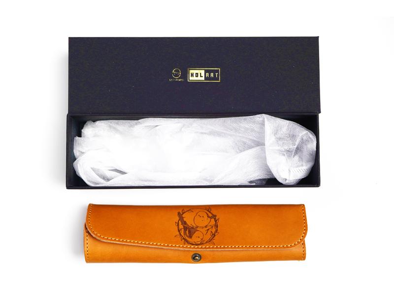 HOLART　本革ロールペンケース「なかよしシマエナガ」