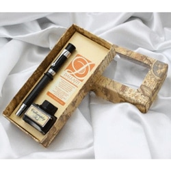 何層にも深さがあるように見える立体的な美しい模様　ダライッティ　万年筆