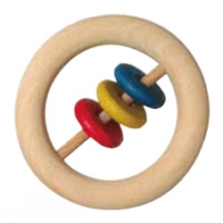 小さな手を動かして遊んでいた赤ちゃんが最初に触れるおもちゃ　ケーファ社　リングラトル・大