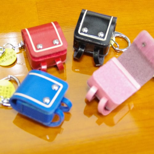 ※ネコポス便不可※ 手のひらにちょこんと乗るかわいいランドセル☆