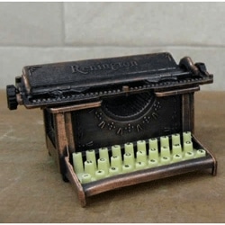 アンティーク鉛筆削り タイプライター ミニシャープナー レトロ コレクション プチギフト 文房具 プレゼント 置物