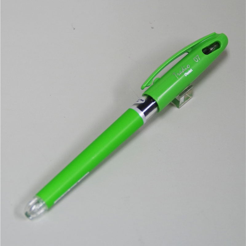 フランスからのオシャレなアイテム★ KITERA×ぺんてる エナージェル・トラディオ ゲルボールペン ライトグリーン
