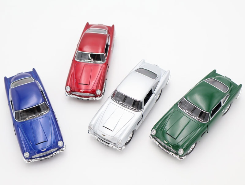アストンマーチン プルバックカー レッド ミニカー ボンドカー 007