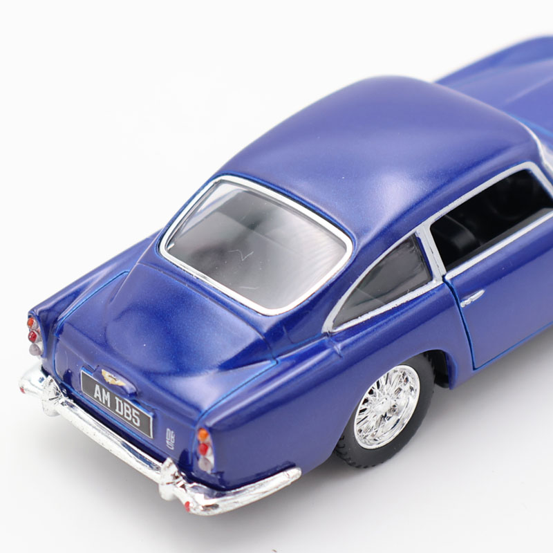 ００７のアストンマーチンのミニカーです 楽天市場】ミニカー 1/18 007 ノータイムトゥダイ アストンマーチン