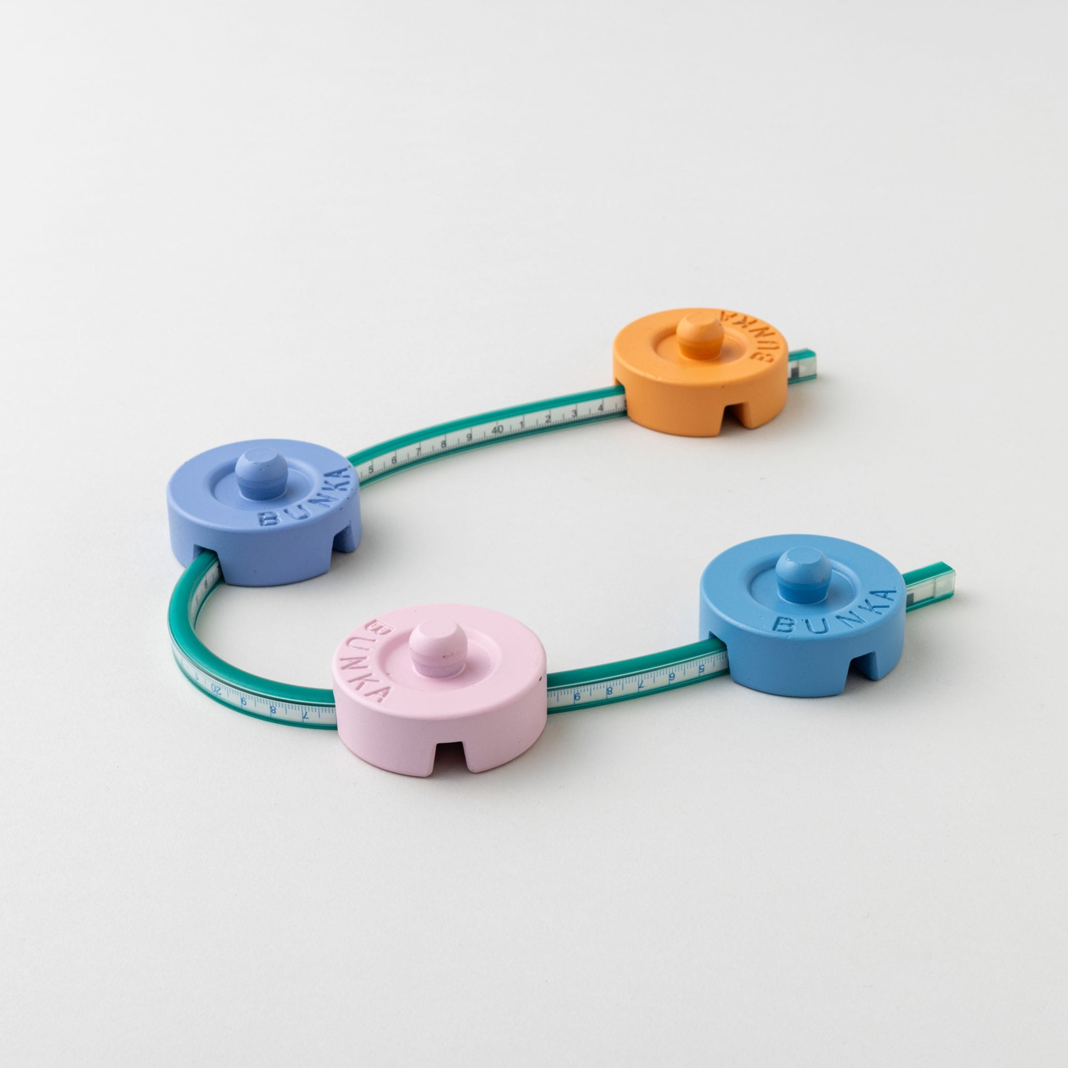 文化型文鎮｜文化購買事業部の縫製用品・服飾資材・教科書通販