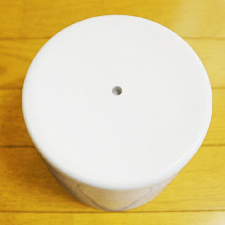 【 骨壷 】水抜き用 骨壷 穴開き 5寸(約16cm) <br> 仏具 仏事 葬儀 【 穴開き骨壷 】 骨壷 骨壺 】 遺骨 分骨 土葬 埋葬 改葬やお墓の移転に お悔やみ 供養 犬 猫 ペット供養にも <br> 骨壷 骨壷 骨壷 骨壺 骨壺 骨壺
