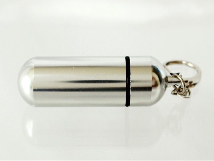 【 アウトレット 】 手元供養用遺骨入れ メモリアルケース （特大） ホルダーフックつき 【 OUTLET SALE 】 【 遺骨カプセル 遺骨ケース 】【 仏具 仏壇 】【 骨壷 骨壺 】【 お悔や