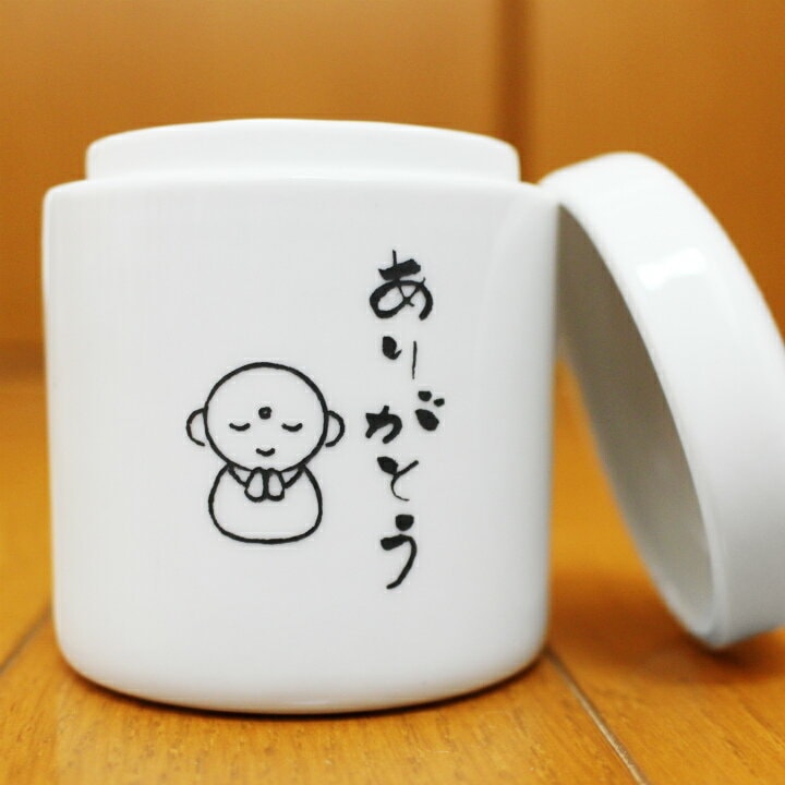 【 骨壷 】 ペット骨壷 ミニ骨壷 2.3寸 「 お地蔵さん ありがとう ( 縦文字 ) 」 切立 <br> 仏具 仏壇 遺骨入れ 分骨 手元供養 49日 後飾り お悔やみ 供養 犬 猫 ペット供養にも かわいい 分骨・小動物・小鳥向け <br>