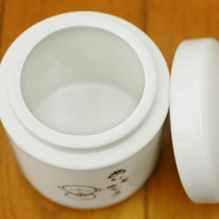 【 骨壷 】 ペット骨壷 ミニ骨壷 2.3寸 「 お地蔵さん ありがとう ( 縦文字 ) 」 切立 <br> 仏具 仏壇 遺骨入れ 分骨 手元供養 49日 後飾り お悔やみ 供養 犬 猫 ペット供養にも かわいい 分骨・小動物・小鳥向け <br>