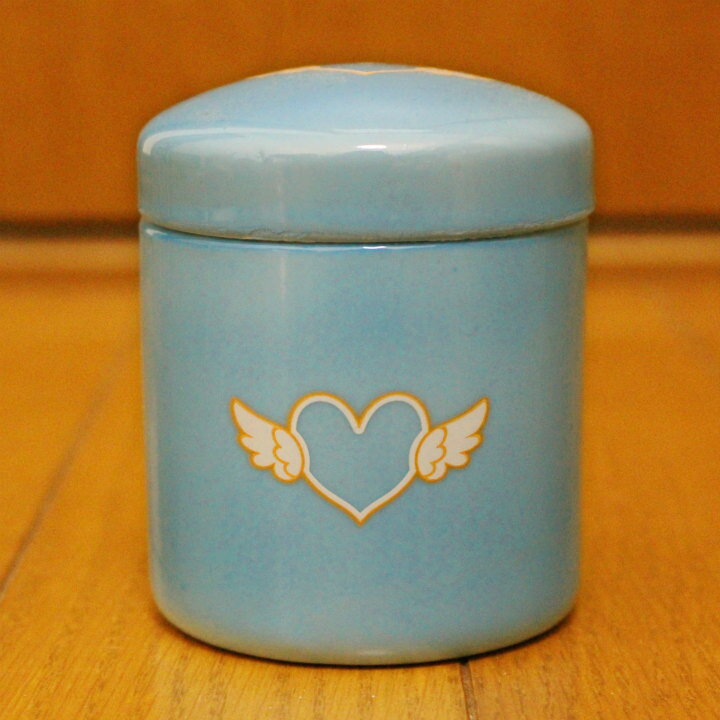 【 アウトレット 】ミニ骨壷 2.3寸（約9cm） エンジェルハート パールブルー 切立 【 OUTLET SALE 】 【 仏具 仏壇 】【 骨壷 骨壺 】【 49日 後飾り 】【 お悔やみ 供養 
