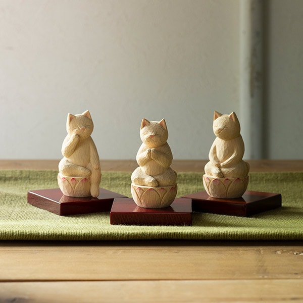 ユ*ー様 【1点限り】アンティーク 縄文模様彫り 招き猫 高さ22cm