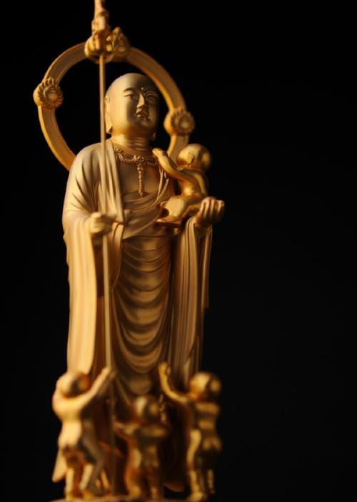 静安寺行脚朝礼峨眉山記念金剛仏高級ケース上海鍍金仏像芸術彫刻古美術縁起物値下げ中 Amazon｜海宇工芸（kaiu art）小仏【泥足毘沙門天】柘植 金泥