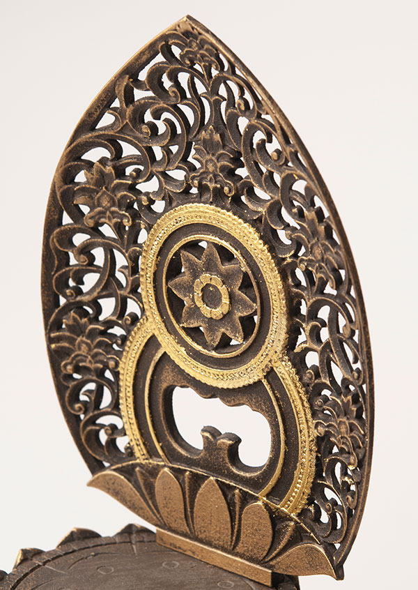 美品 掛け軸 福田素仙作 金地 守護本尊像 共箱 不動明王 千手観音 仏像 美品 掛け軸 福田素仙作 金地 守護本尊像 共箱 不動明王 千手観音 仏像