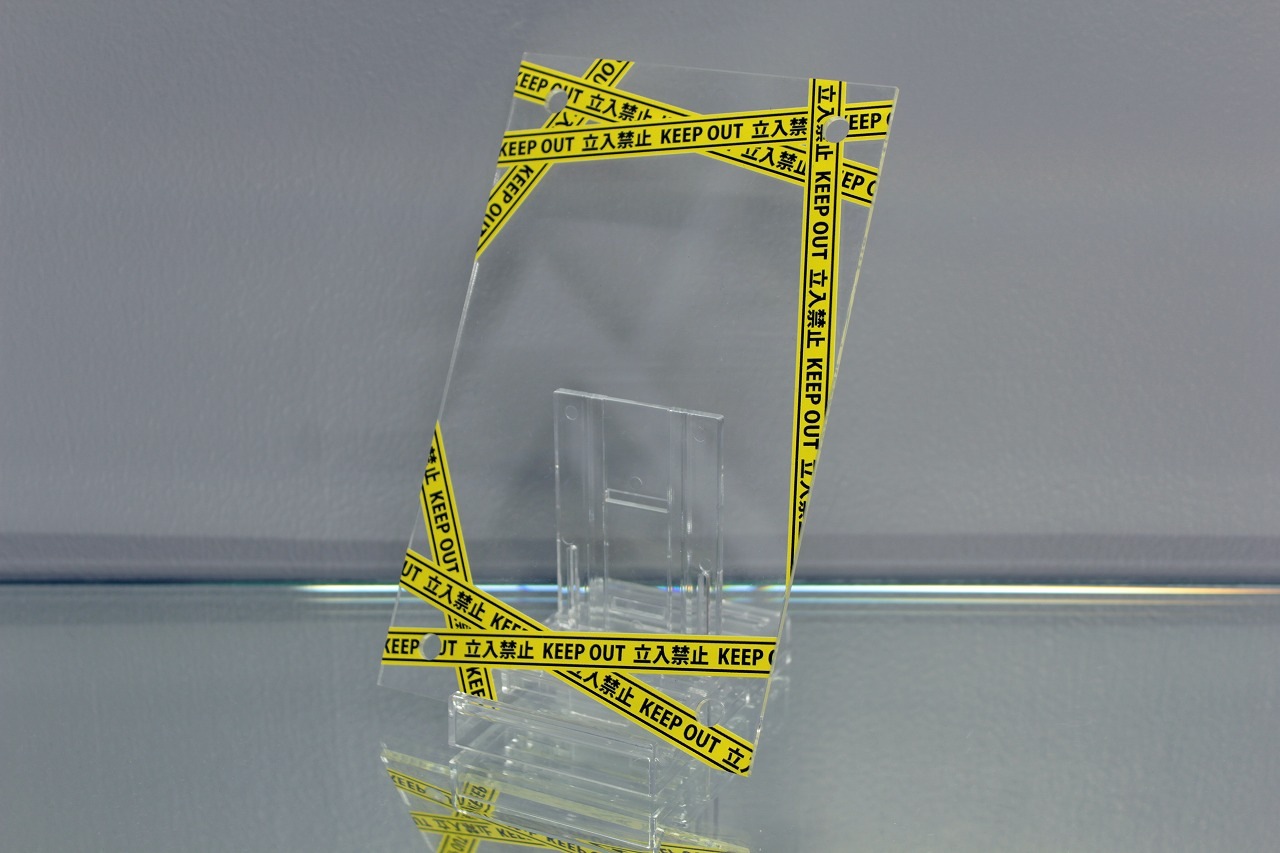 �������ǥ�����ץ졼�� KEEPOUT