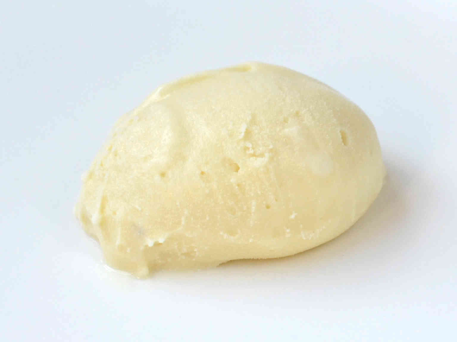 クレーム・グラッセ・マント・ヴェルト・ショコラ・ブラン・コアントロー