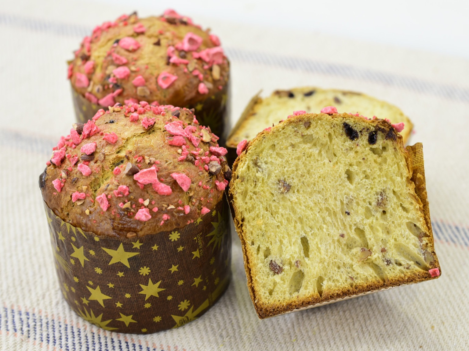 パネトーネ  ショコラ＆ナッツ