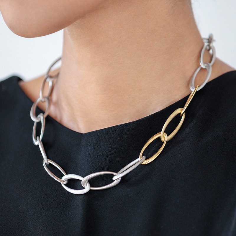 SV/K18YG ネックレス NUBIA 