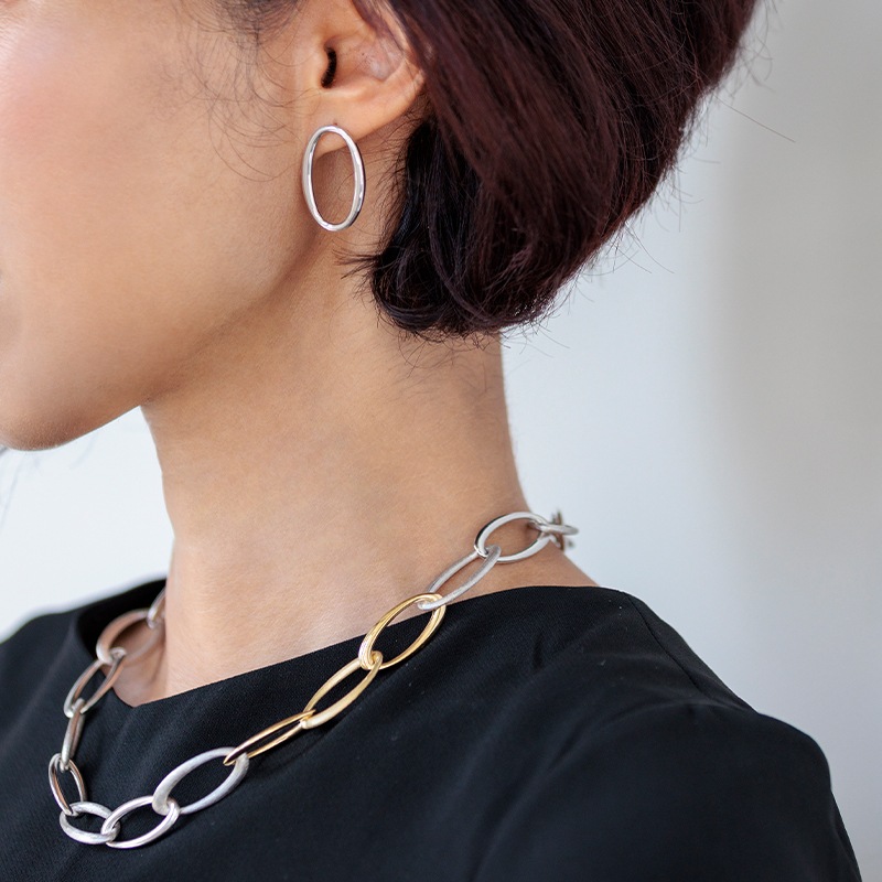 SV/K18YG ネックレス NUBIA 