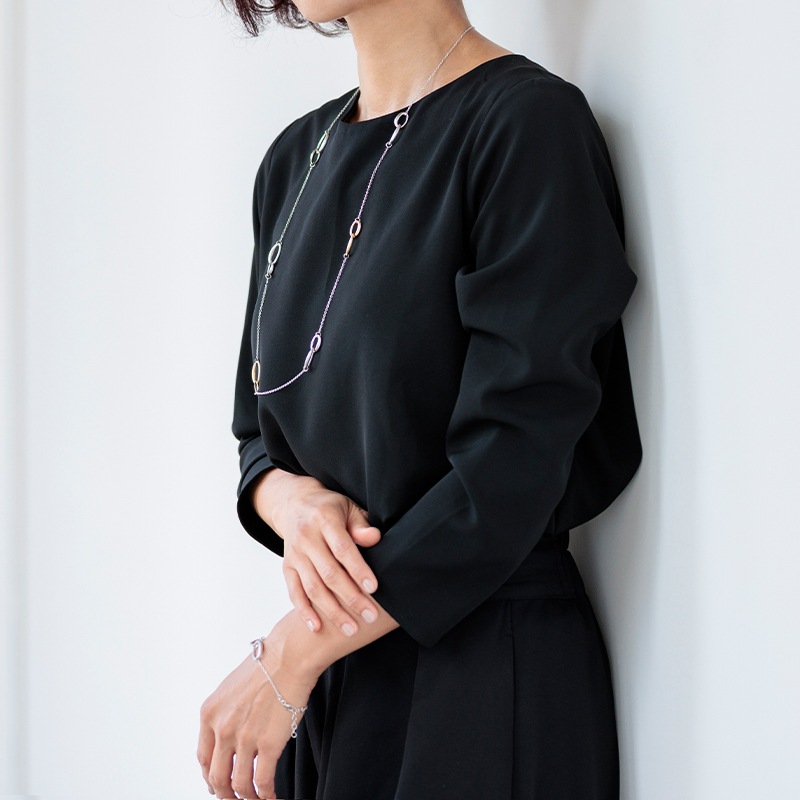 SV/K18YG ネックレス NUBIA  