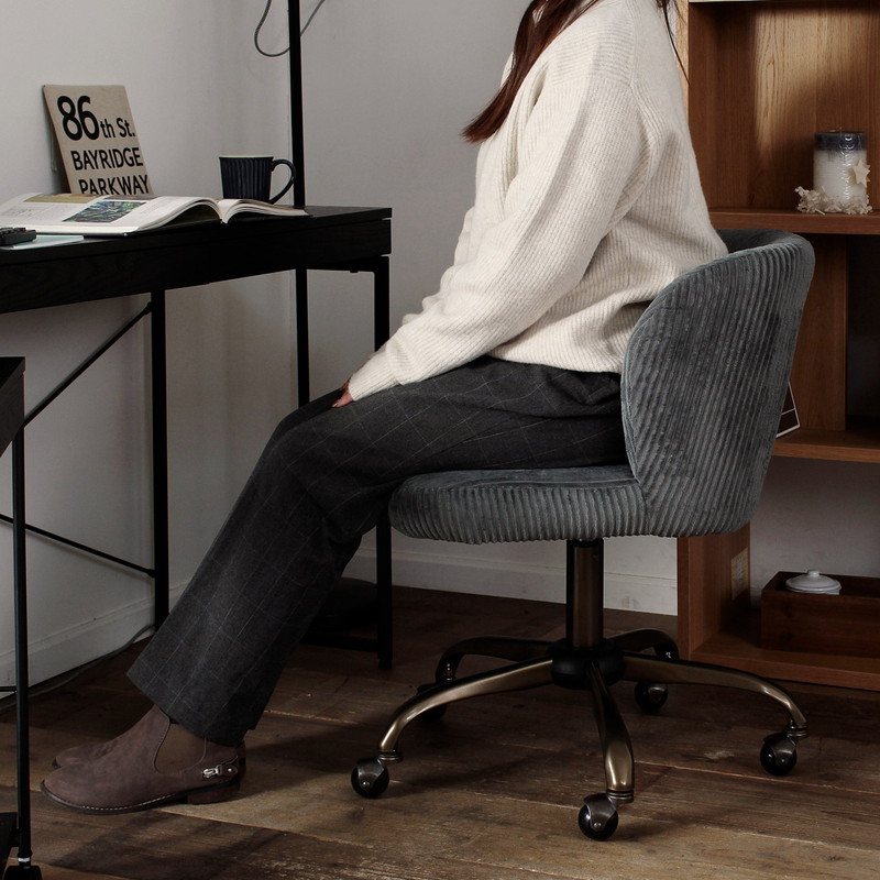 【送料無料・新品未使用】デスクチェア　シンプル　オシャレ　コーデュロイ チェア コーデュロイ デスクチェア｜ベッド・マットレス・インテリア