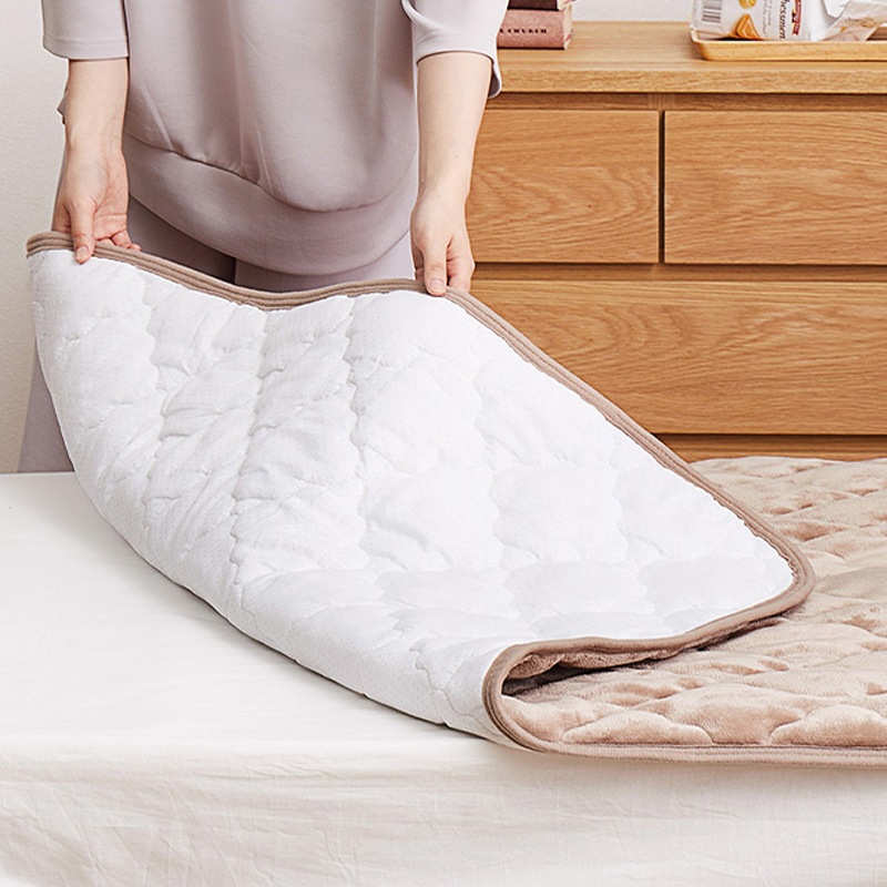 敷きパッド】 滑り止め付き 敷きパッド メレンゲタッチ シングル S