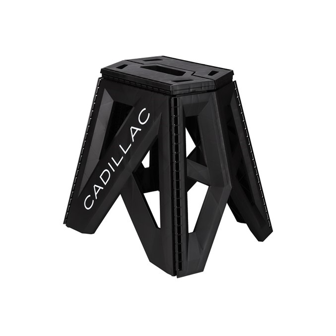 CADILLAC フォールディングステップ