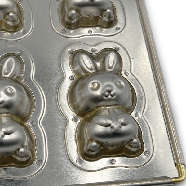 シルバー天板 うさピョン 8P シリコン付 1個入 松永製作所 KMP079-1