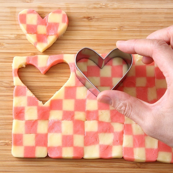 ハートクッキー型手作りキット Fa12 リング 1セット Zzp009 1 送料無料 Items 製菓材料 製菓キット ペーストリート ｐａｓｔｒｅｅｔ マフィンカップ 製菓 製パン 食品 スイーツ容器 製菓材料のお店