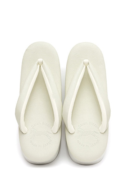 [Mサイズ即納品]カフェぞうり　レディース　No.12020 ＜ギアナ/No.150C（胡粉色）＞