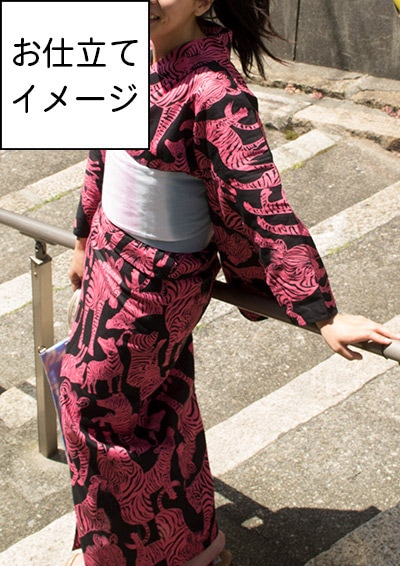 [即納品]【反物：綿75％・麻25％】夏きもの・ゆかた＜うまくいく紋・黒ピンク＞　※ギフトラッピング不可