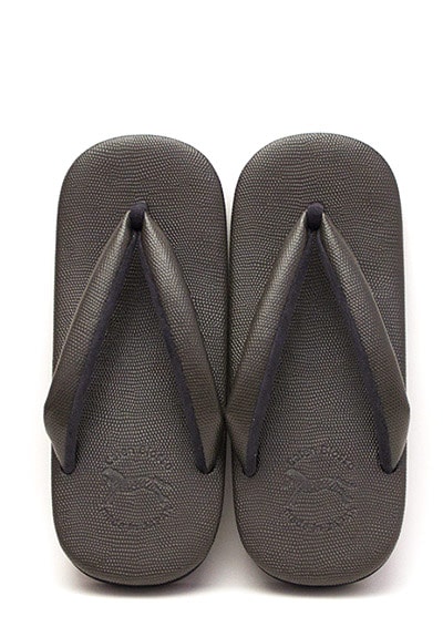 [Lサイズ即納品]カフェぞうり　メンズ　No.5620　＜ギアナ/No.456C（墨）＞【すげ加減：ゆるめ】