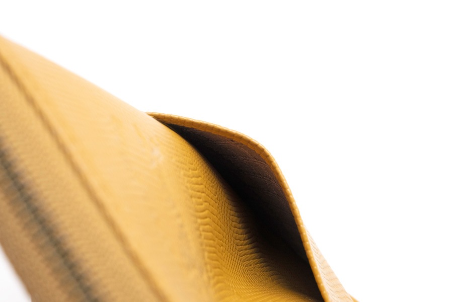 [即納品]縦たば財布ロング　ギアナ＜No.421C（辛子）＞