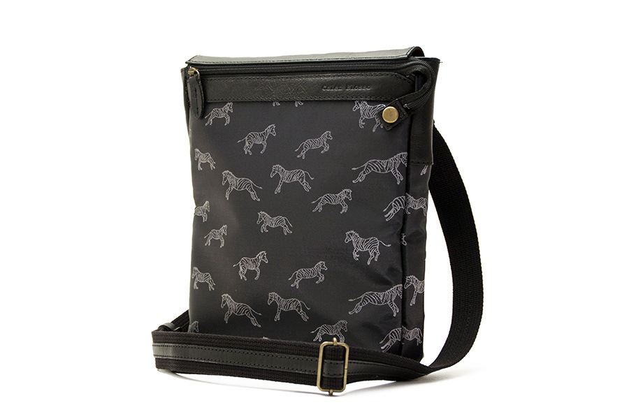 [即納品]ビッティーニ　ナイロン＜ブラック＞