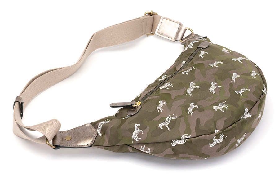 [即納品]パークバッグ　ナイロン＜迷彩カーキ＞