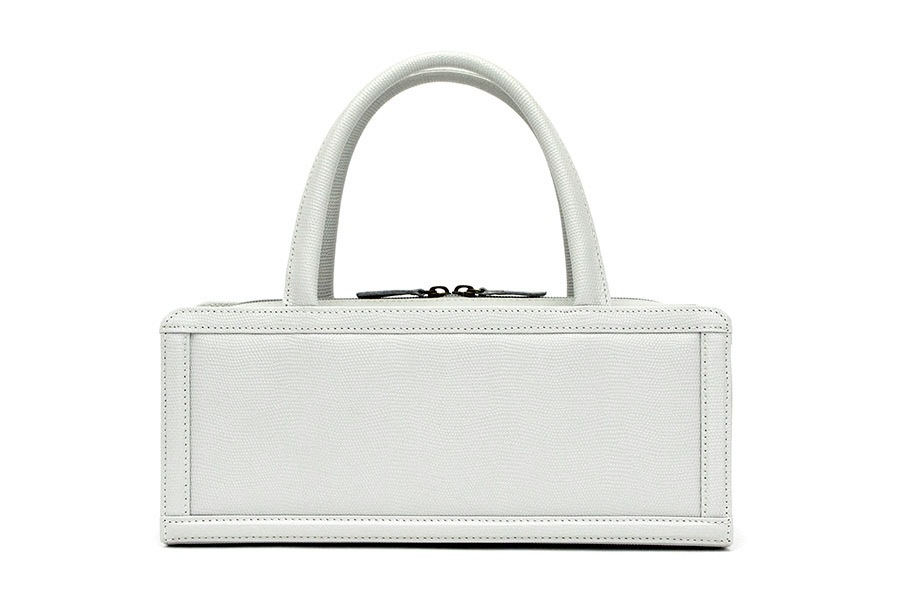 [即納品]利休型箱バッグ　ギアナ＜薄青鼠（No.901C）＞　刻印：銀箔　金具：アンティークゴールド