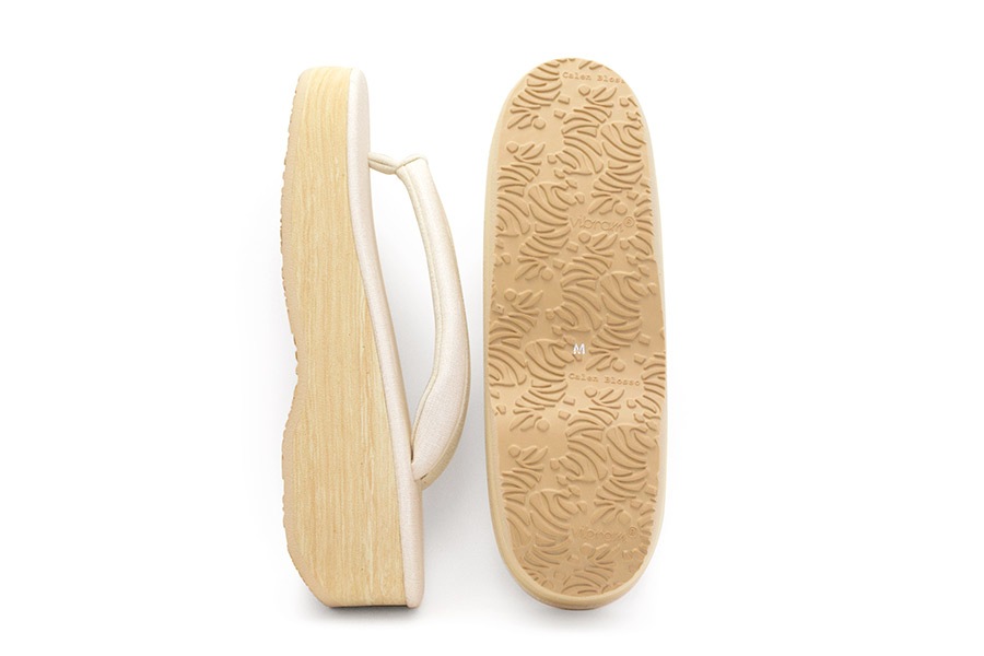 [Sサイズ即納品]カフェぞうりプリンセス　レディース　No.49420＜ソフトアイボリー＞