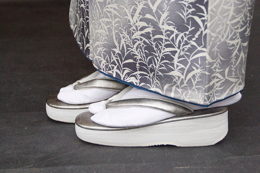 [オーダー品]カフェぞうり レディース No.21222＜いぶし銀＞