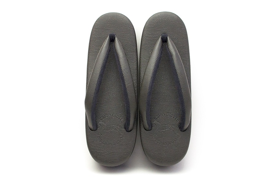 [Sサイズ即納品]カフェぞうり　レディース　No.45620　＜ギアナ/No.456C（墨）＞