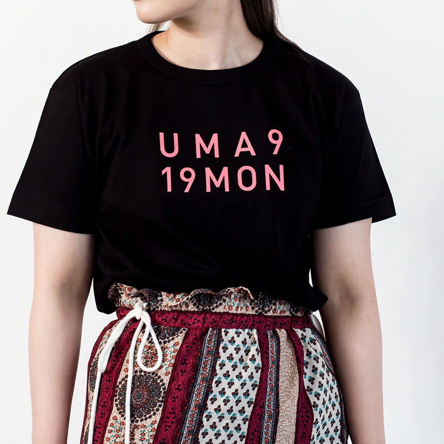 [即納品]Tシャツ　ユニセックス＜うまくいく紋・LOGO・黒地ピンクプリント＞　※ギフトラッピング不可