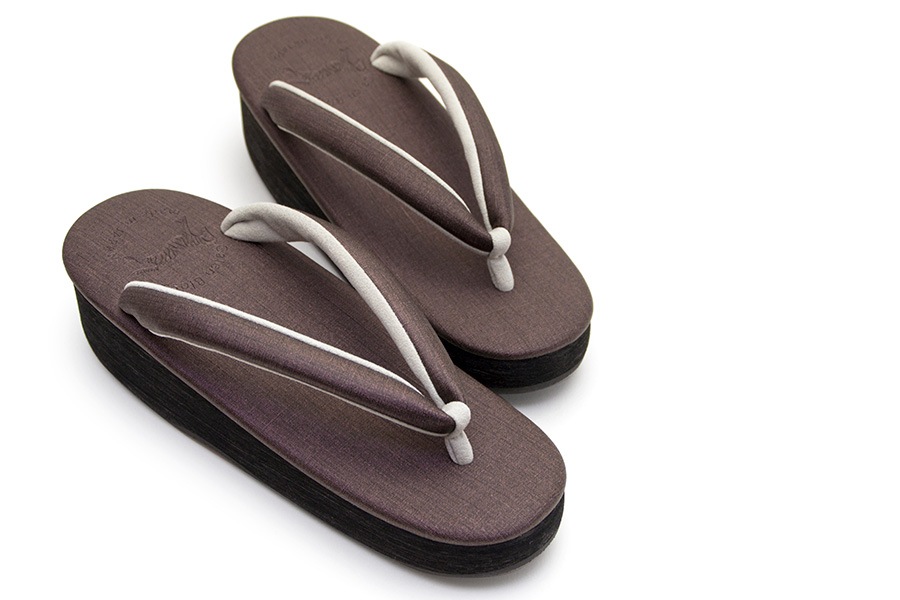 [Sサイズ即納品]カフェぞうりプリンセス　レディース　No.44020＜レーズン＞