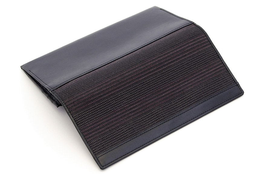 即納品]長財布 鎧織＜ブラック×ピンクライン＞ No.S-3｜菱屋カレン