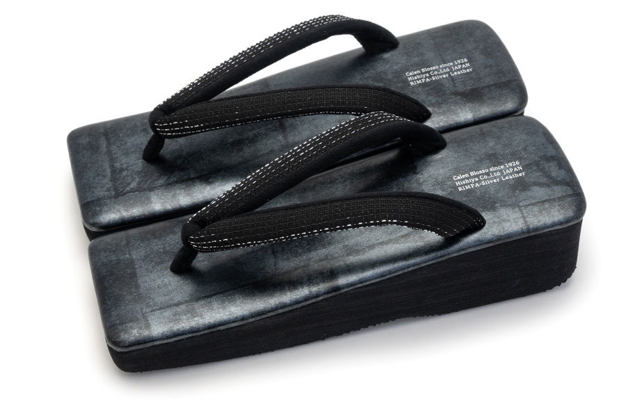 [オーダー品]カフェぞうりレディース No.47624 ジュディ＜ラメ桐生/黒＞