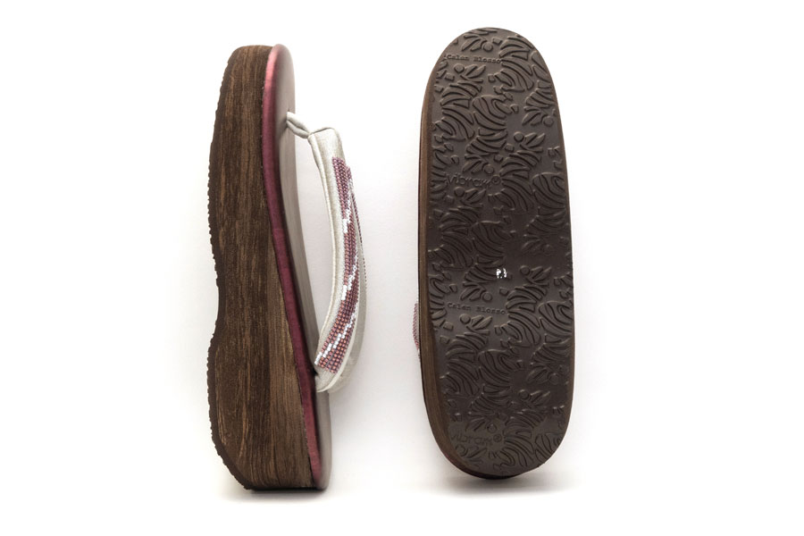 [オーダー品]カフェぞうりレディース No.57025 ジュディ＜デジタル/赤白＞