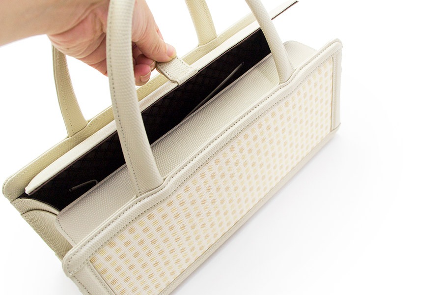 【受注生産：納期2ヶ月】箱バッグ　プリズム＜キンモクセイ＞