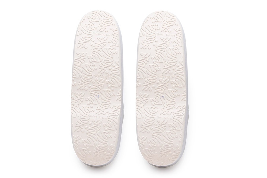 [Mサイズ即納品]カフェぞうり　レディース　No.12020 ＜ギアナ/No.150C（胡粉色）＞