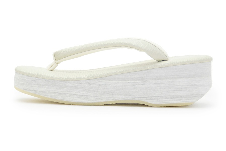 [Mサイズ即納品]カフェぞうり　レディース　No.12020 ＜ギアナ/No.150C（胡粉色）＞