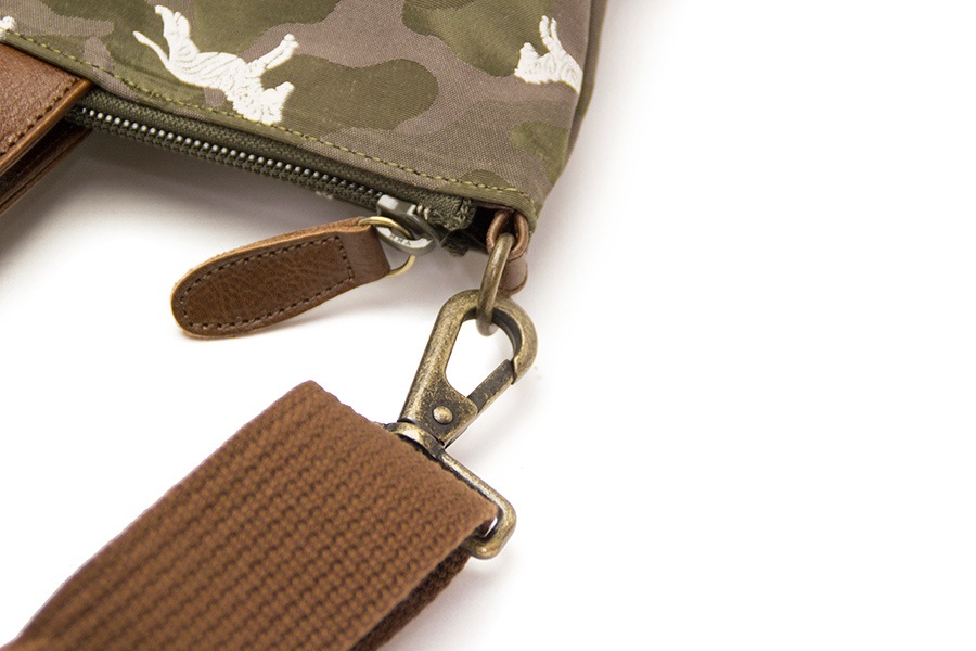 [即納品]グレーザ　ナイロン＜青紫＞ 革：ブラウン