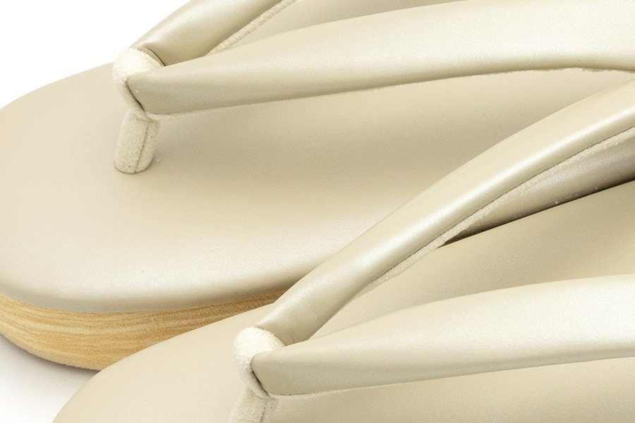 [Lサイズ即納品]クリームカフェぞうり　レディース　No.49020