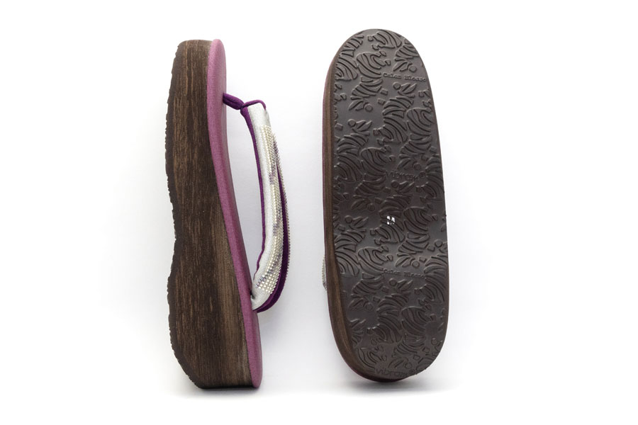 [Sサイズ即納品]カフェぞうりレディース No.57125 ジュディ＜デジタル/白紫＞