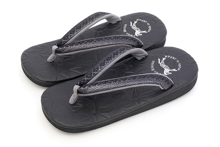 [Mサイズ即納品]カフェぞうり　メンズ　No.4922＜博多織/銀ラメ地×黒＞